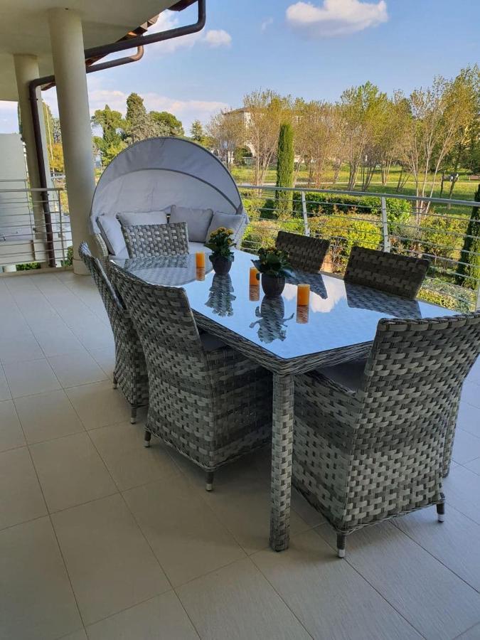 Sweet Dream Deluxe Apartment Сірміоне Екстер'єр фото