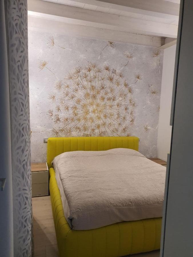 Sweet Dream Deluxe Apartment Сірміоне Екстер'єр фото