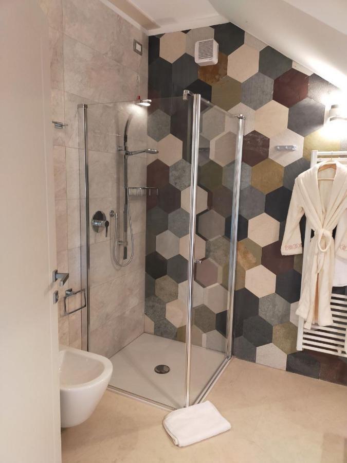 Sweet Dream Deluxe Apartment Сірміоне Екстер'єр фото