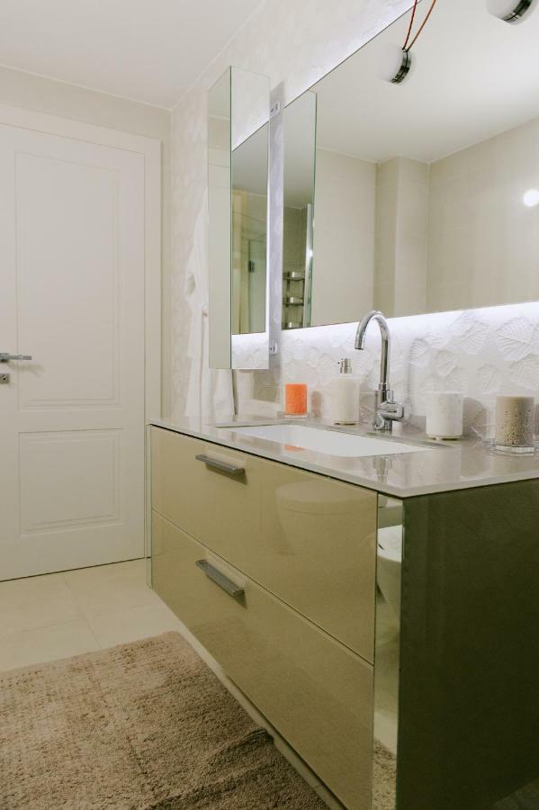 Sweet Dream Deluxe Apartment Сірміоне Екстер'єр фото