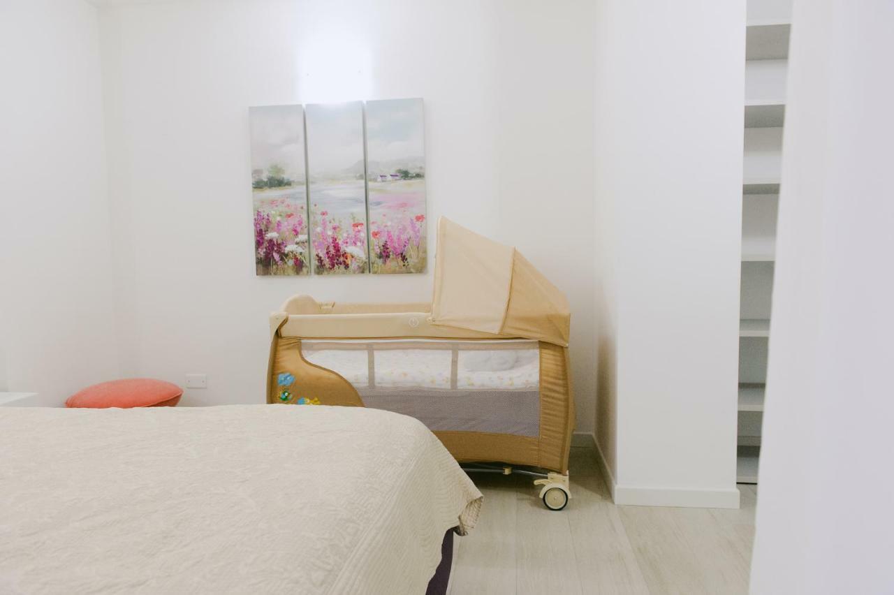 Sweet Dream Deluxe Apartment Сірміоне Екстер'єр фото
